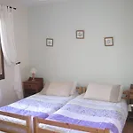 Nyaraló La Fougasse Avec Piscine *