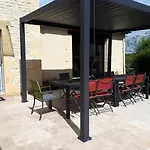 Nyaraló La Fougasse Avec Piscine *