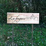 Nyaraló La Fougasse Avec Piscine *